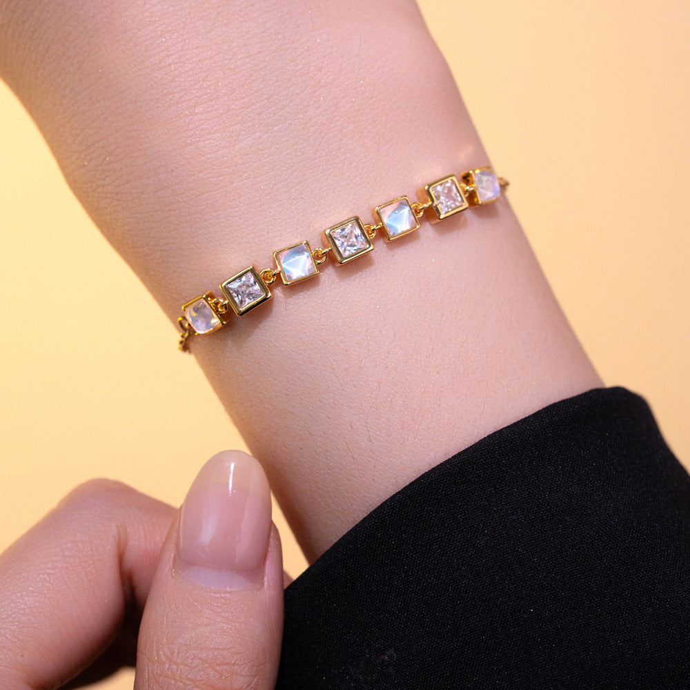 [Love Lucky]Geometric Square Diamond Bracelet