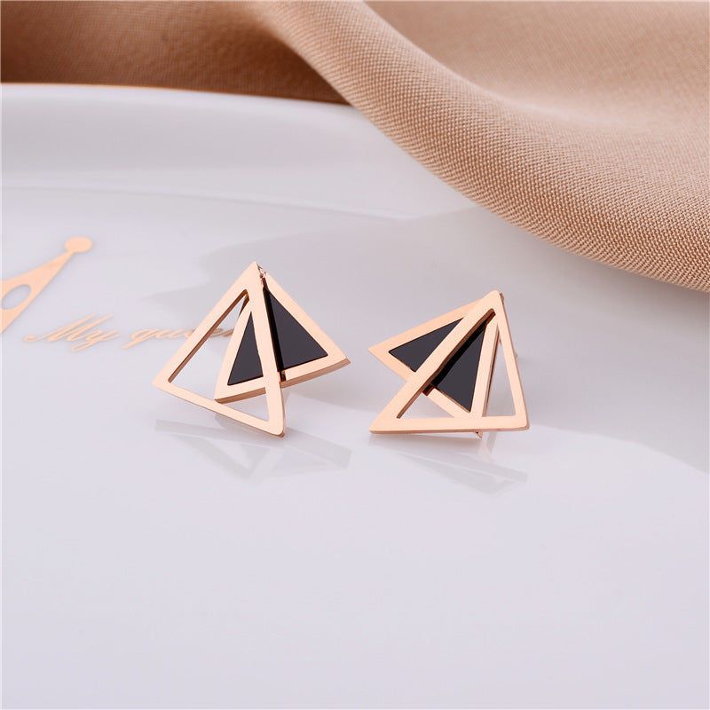 [Love Lucky]Personalized double triangle stud earrings